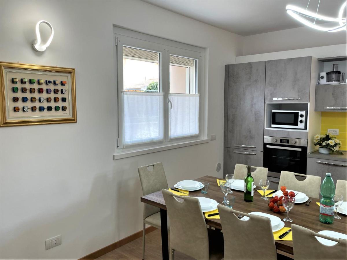 Giorni Felici Tutto Nuovo, Giardino, Parcheggio Apartment Verbania Luaran gambar