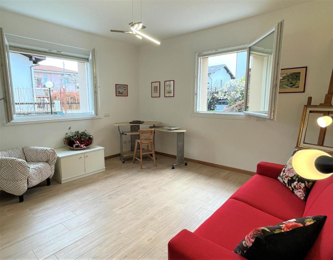 Giorni Felici Tutto Nuovo, Giardino, Parcheggio Apartment Verbania Luaran gambar