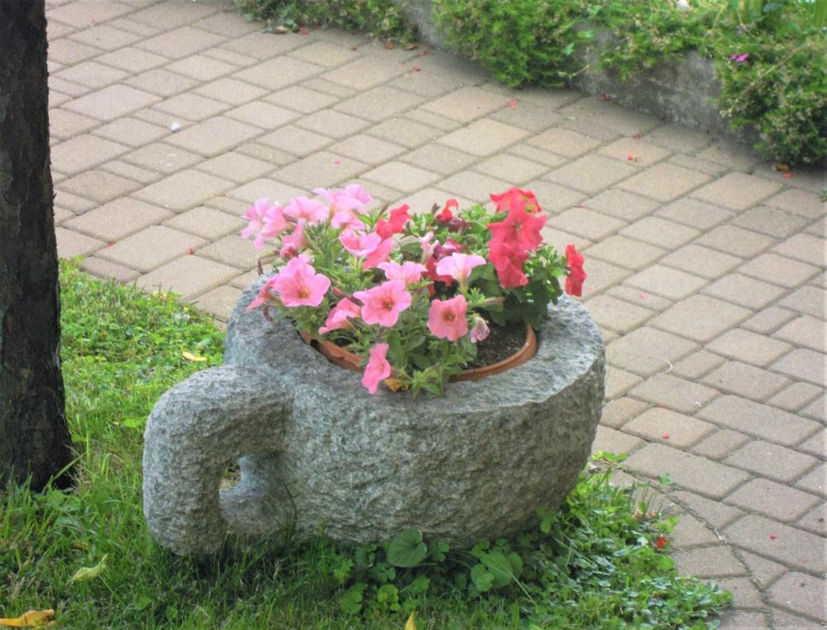 Giorni Felici Tutto Nuovo, Giardino, Parcheggio Apartment Verbania Luaran gambar