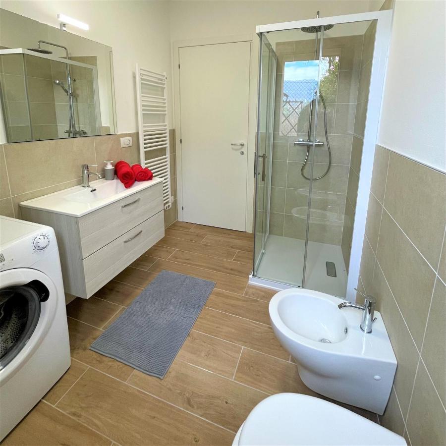 Giorni Felici Tutto Nuovo, Giardino, Parcheggio Apartment Verbania Luaran gambar