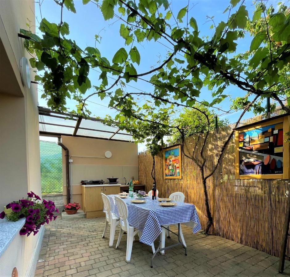 Giorni Felici Tutto Nuovo, Giardino, Parcheggio Apartment Verbania Luaran gambar