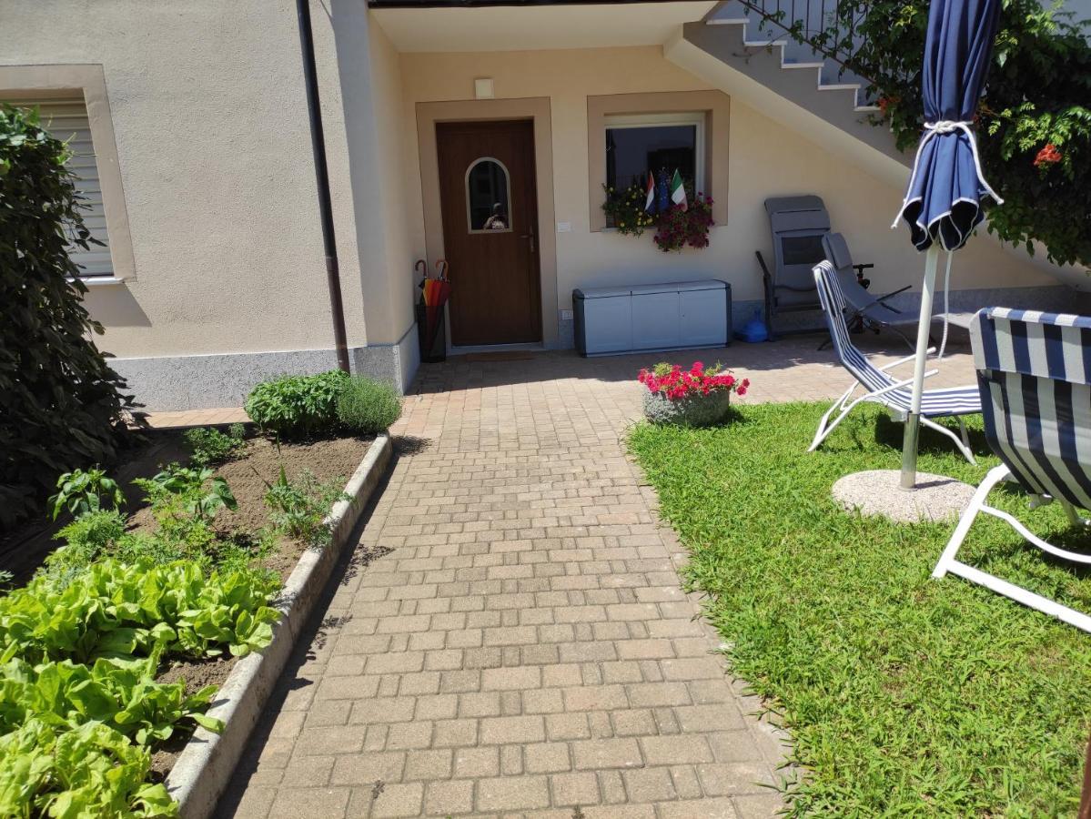 Giorni Felici Tutto Nuovo, Giardino, Parcheggio Apartment Verbania Luaran gambar